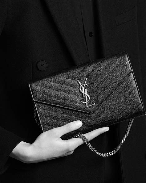 ysl portefeuille a chaine|WALLETS ON CHAIN .